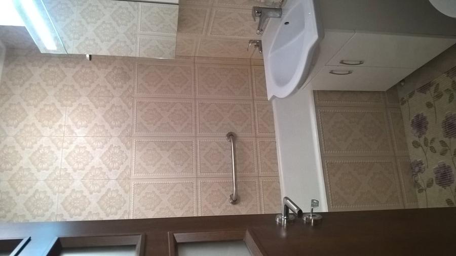 Apartament cu 3 camere decomandat în Libertății