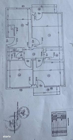 Apartament cu 3 camere în Baicului