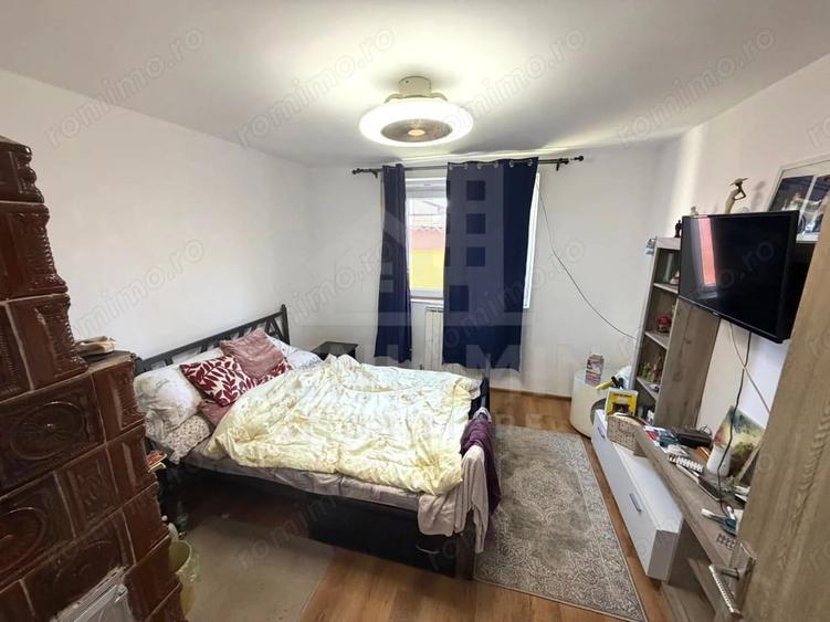 Casă cu 1 camere cu Teren 282 Mp în Romanești