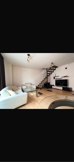 Apartament cu 3 camere în Florești
