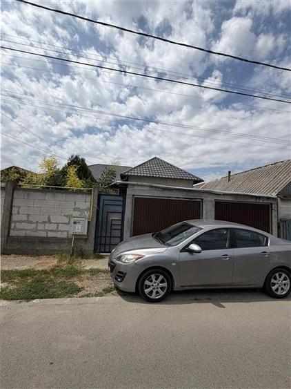 Casă cu 6 camere cu Garaj în Cumpăna