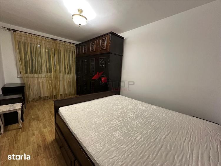 Apartament cu 4 camere decomandat în Mircea cel Bătrân