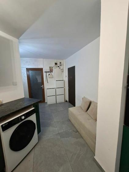 Apartament cu 2 camere decomandat, mobilat în Poarta 6