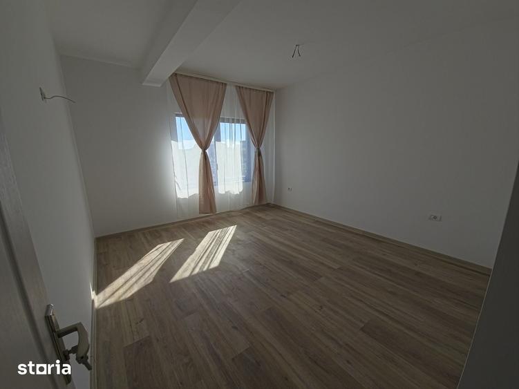 Casă cu 4 camere cu Teren 162 Mp în Central