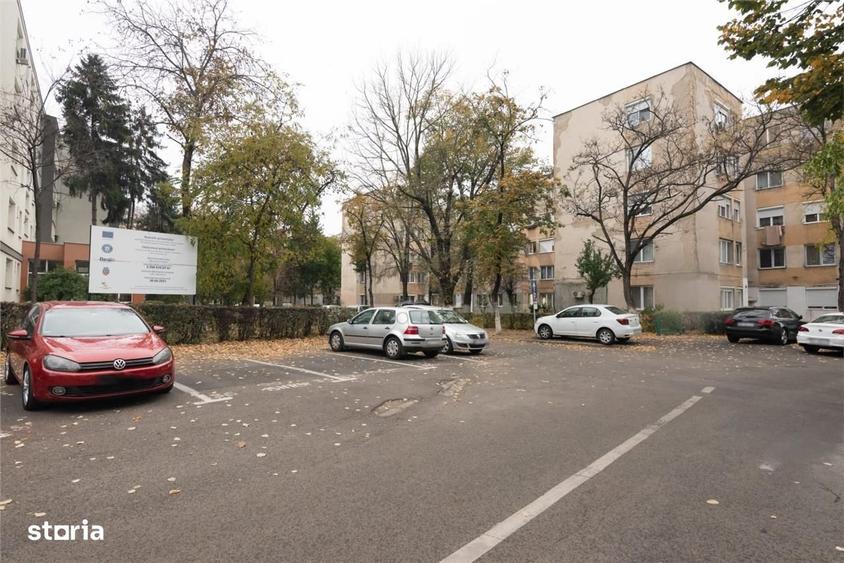 Apartament cu 2 camere semidecomandat în Rogerius
