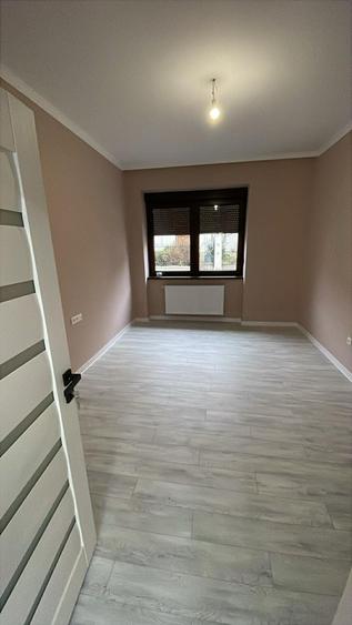 Casă cu 2 camere în Central