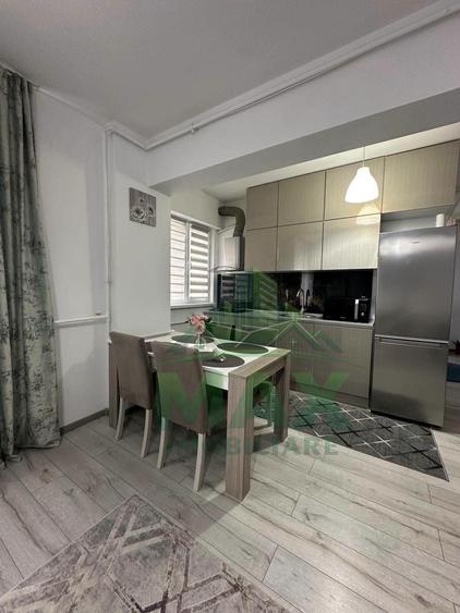 Apartament cu 2 camere decomandat în 9 Mai