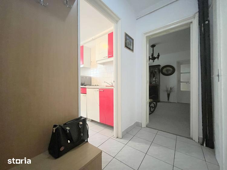 Apartament cu 2 camere semidecomandat, mobilat în Tipografilor