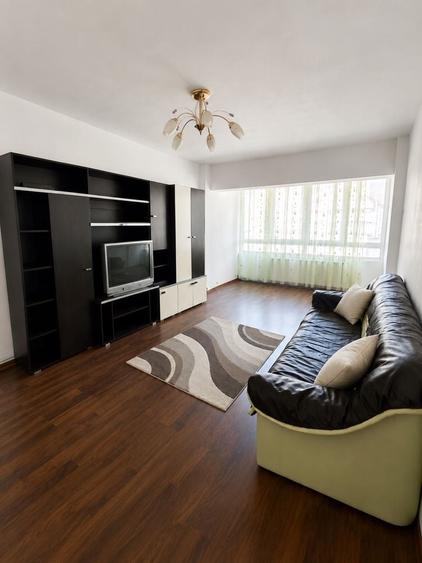 Apartament cu 3 camere decomandat în Ultracentral