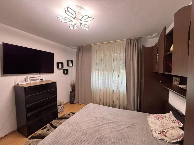 Apartament cu 2 camere în Vasile Aaron