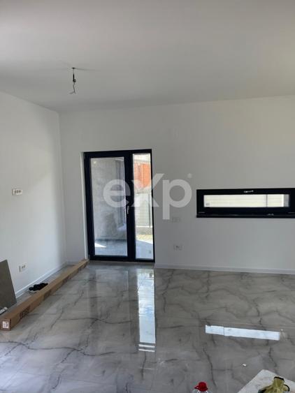 Casă individuală cu 3 camere cu Canalizare în Exterior Nord