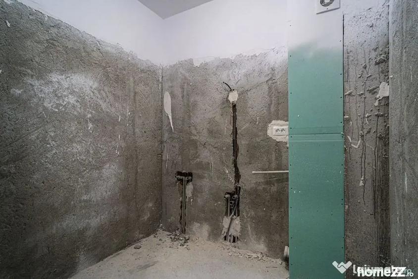 Apartament cu 2 camere semidecomandat în Păcii