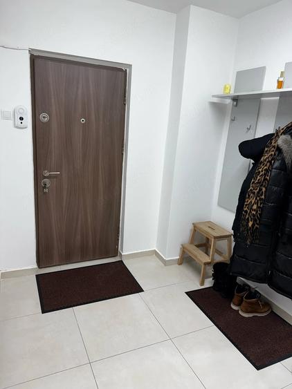 Apartament cu 2 camere decomandat în Vitan