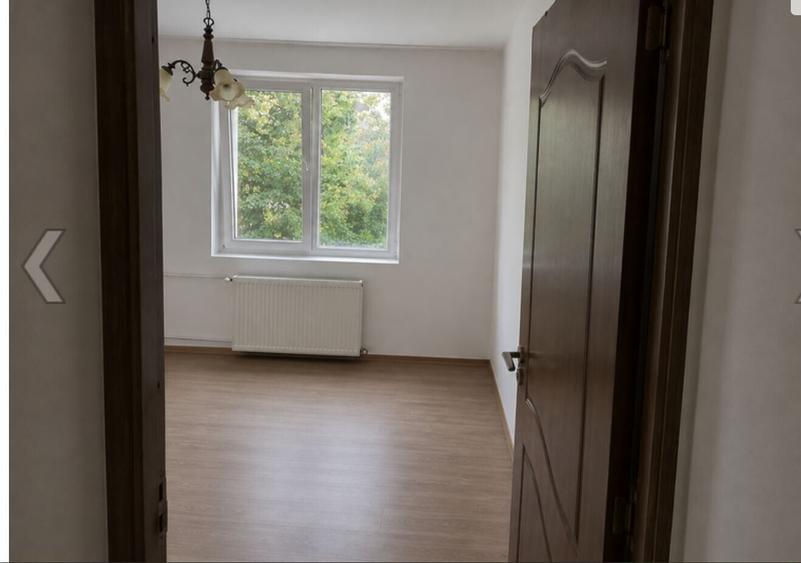 Apartament cu 3 camere semidecomandat în Liviu Rebreanu