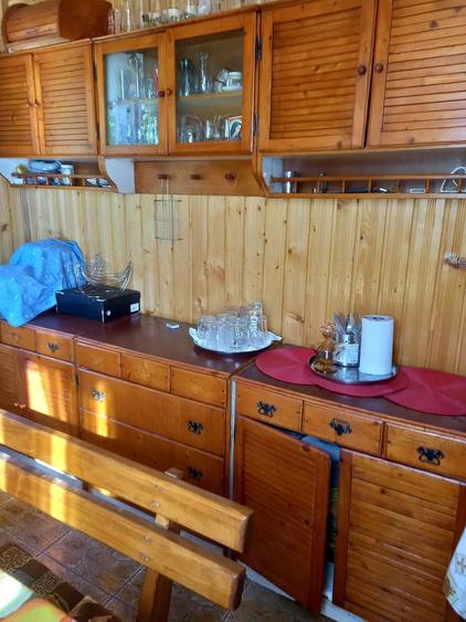 Casă cu 8 camere cu Teren 1500 Mp în Central
