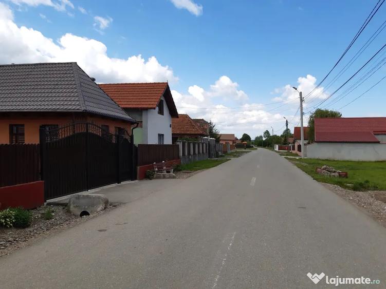 Vand teren intravilan construibil utilitati asfalt central Lunca Calnicului - 2