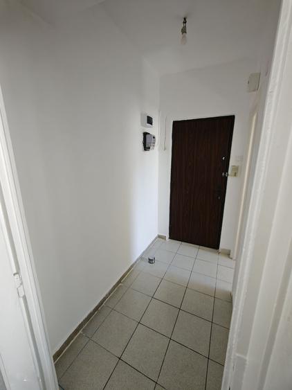 Apartament cu 3 camere, mobilat în Cișmigiu