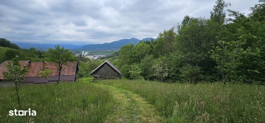 Teren de 17422 mp, în Central