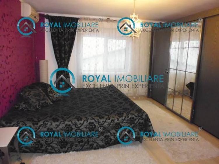 Casă individuală cu 9 camere cu Canalizare în Republicii