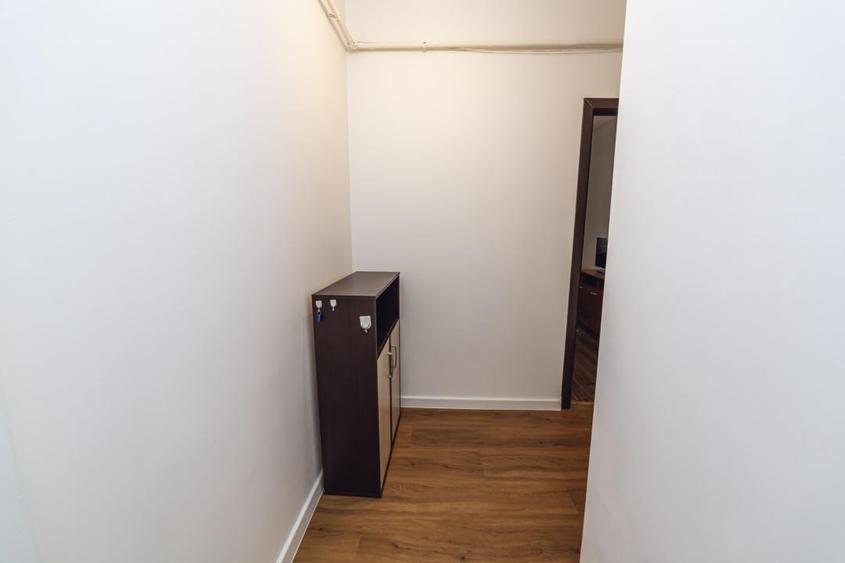 Apartament cu 2 camere semidecomandat în Sebastian