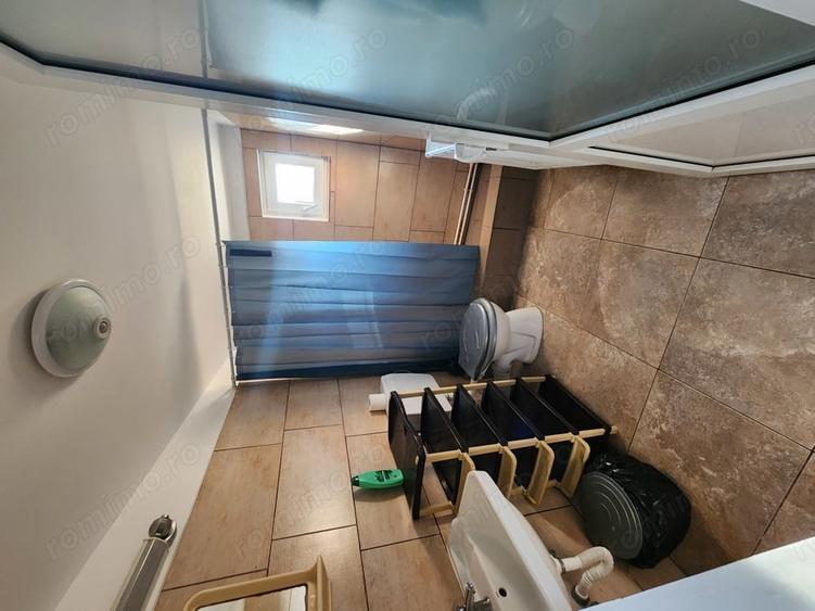 Casă cu 6 camere cu Teren 150 Mp în Sânandrei