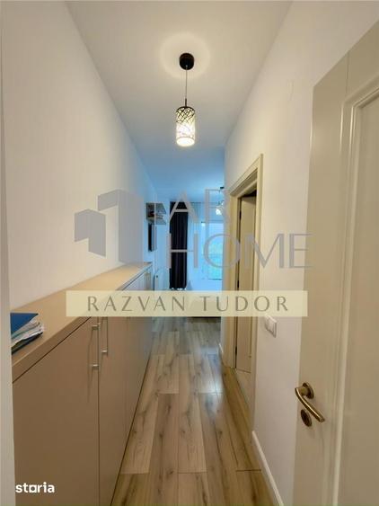 Apartament cu 4 camere decomandat, mobilat în Eroilor