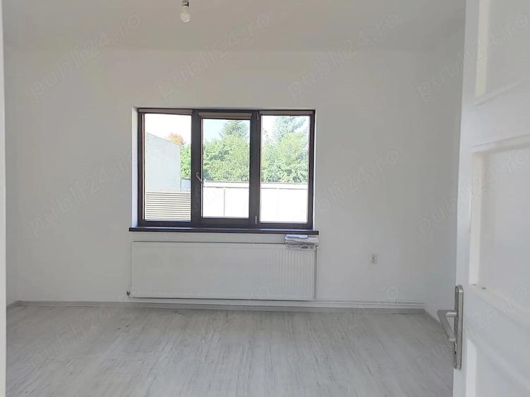 Casă cu 2 camere cu Teren 400 Mp în Bartolomeu