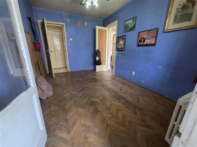 Apartament cu 3 camere semidecomandat, mobilat în Domenii