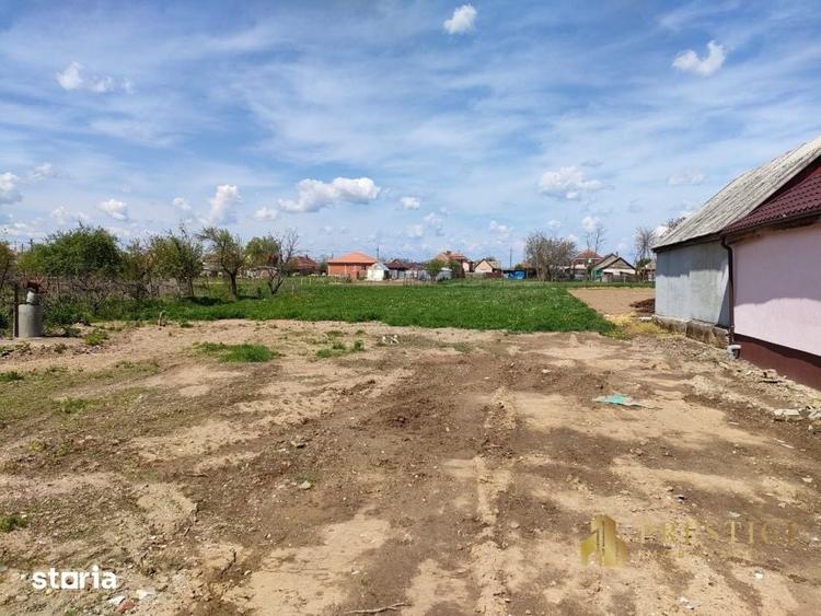 Teren de 1410 mp, în Girișu de Criș