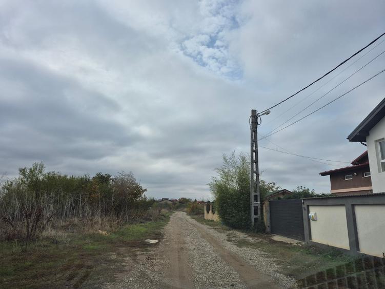 Teren Construcții intravilan de 500 mp, în Balotești