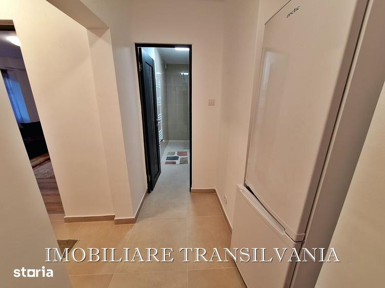 Garsonieră decomandată în Central