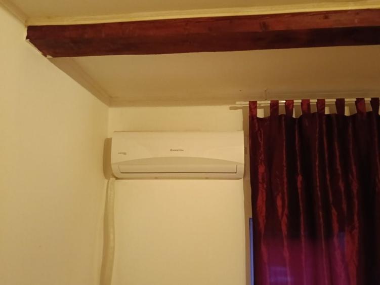 Casă cu 3 camere în Schei