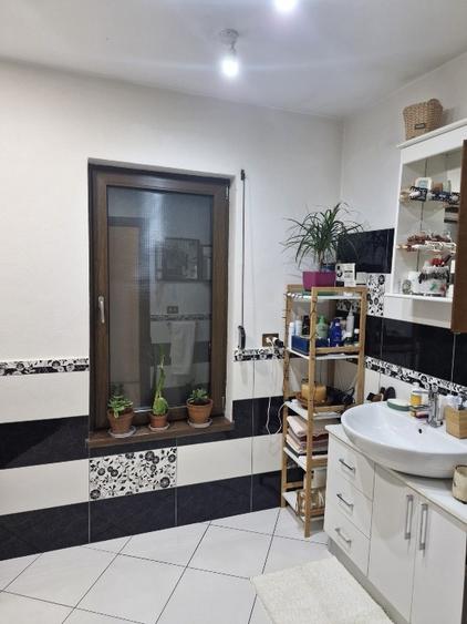 Casă individuală cu 3 camere cu Teren 500 Mp în Ceardac