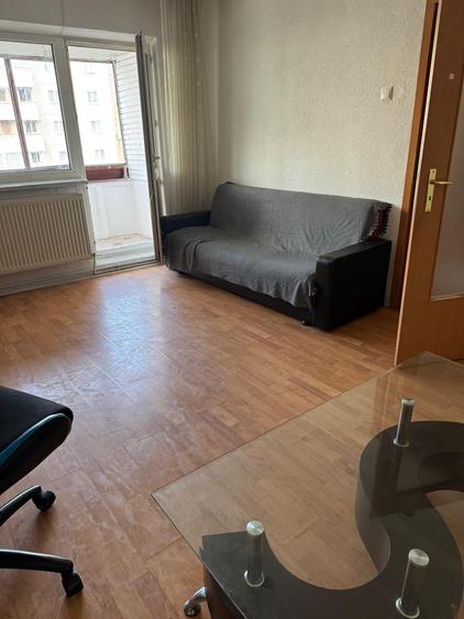 Apartament cu 2 camere decomandat în Centrul Civic