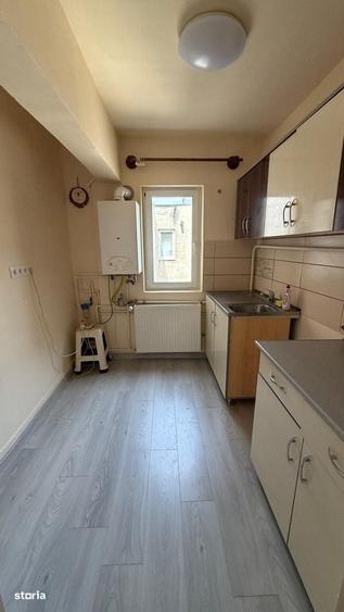 Apartament cu 3 camere decomandat în Ultracentral