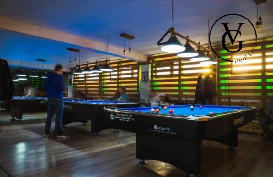 Spațiu comercial, de 234.66000366211 mp, în C5