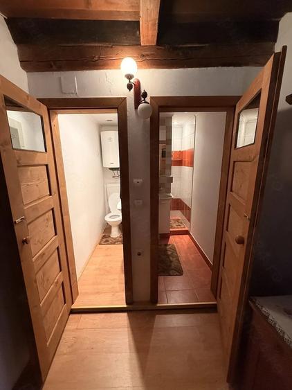 Casă cu 3 camere cu Teren 1500 Mp în Livezeni