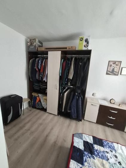 Vand urgent apartament cu 3 camere confort 1 semidecomandat - 5