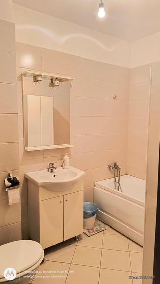 Apartament cu 3 camere decomandat în Vitan Mall