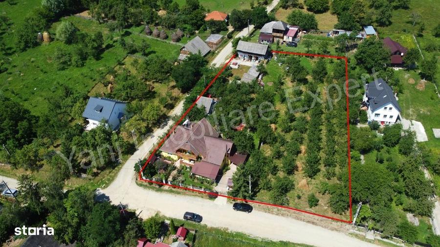 Casă cu 4 camere în Slămnești