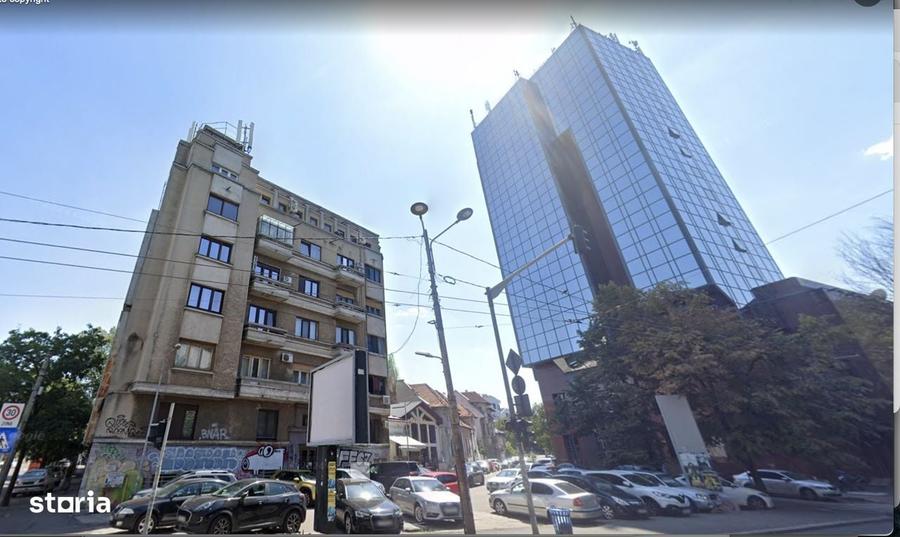Apartament cu 4 camere în Rosetti