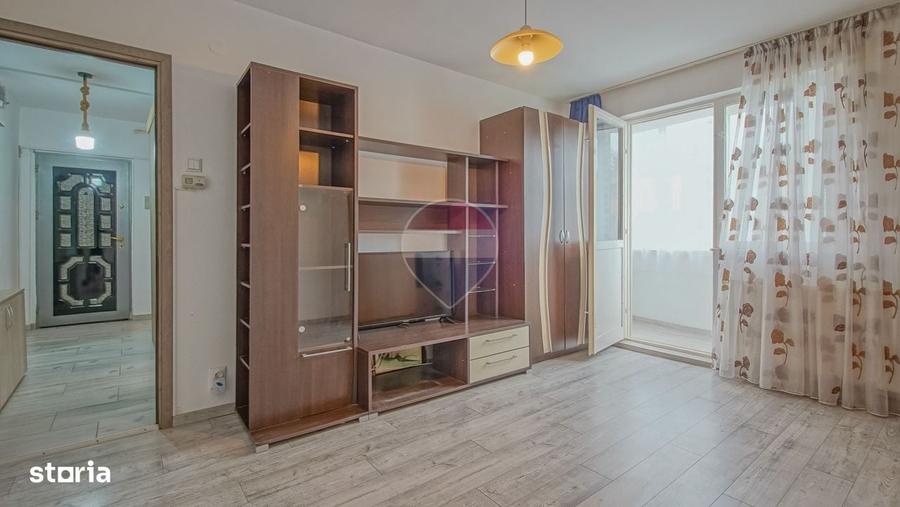 Apartament cu 2 camere decomandat în Electroprecizia