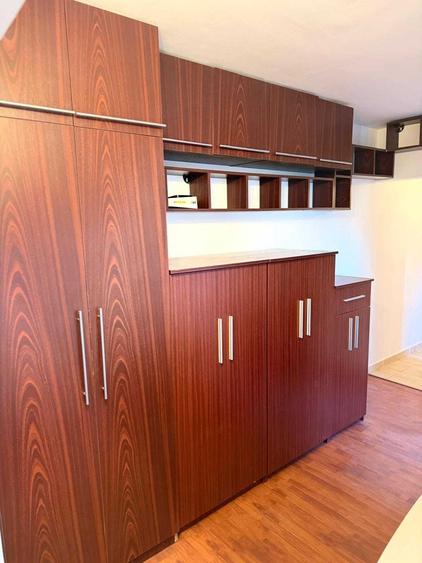 Apartament cu 2 camere semidecomandat în Albești