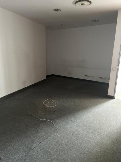 Spațiu comercial, de 250 mp, în Centrul Istoric