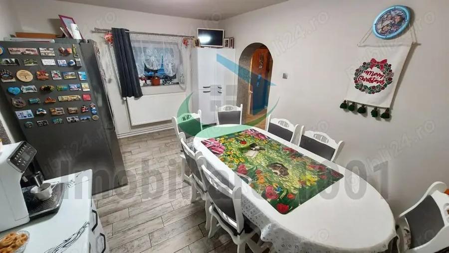 Casă cu 4 camere cu Teren 306 Mp în Tăuții-Măgherăuș