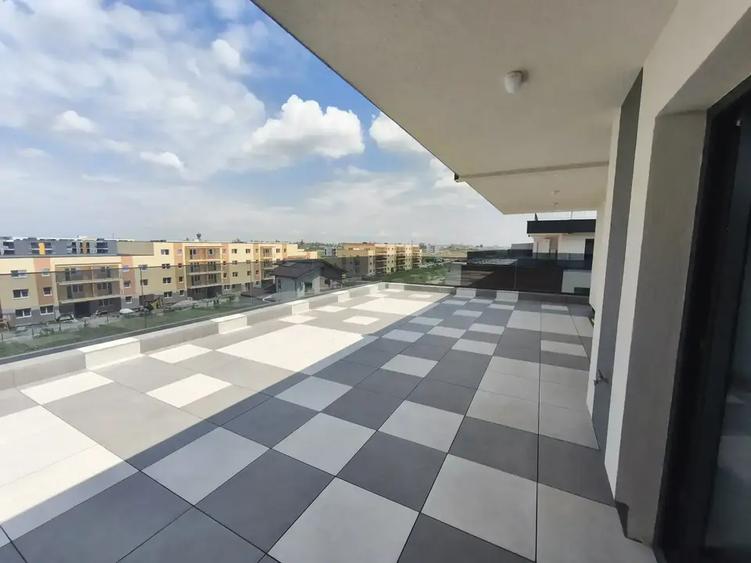 Apartament cu 2 camere decomandat în Titan — fotografia 1