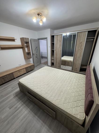 Garsonieră decomandată în Nord