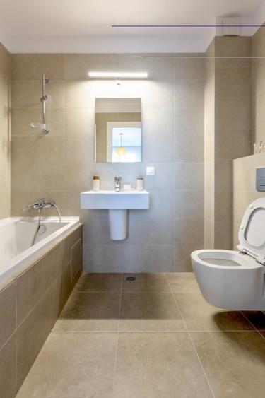Apartament cu 3 camere decomandat, mobilat în Pipera