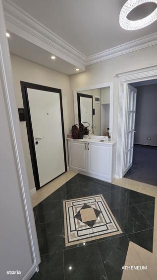 Apartament cu 3 camere în Ciurea