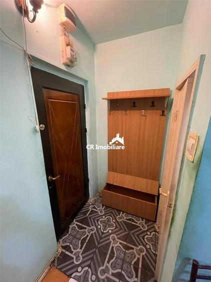 Apartament cu 2 camere semidecomandat în Brâncoveanu